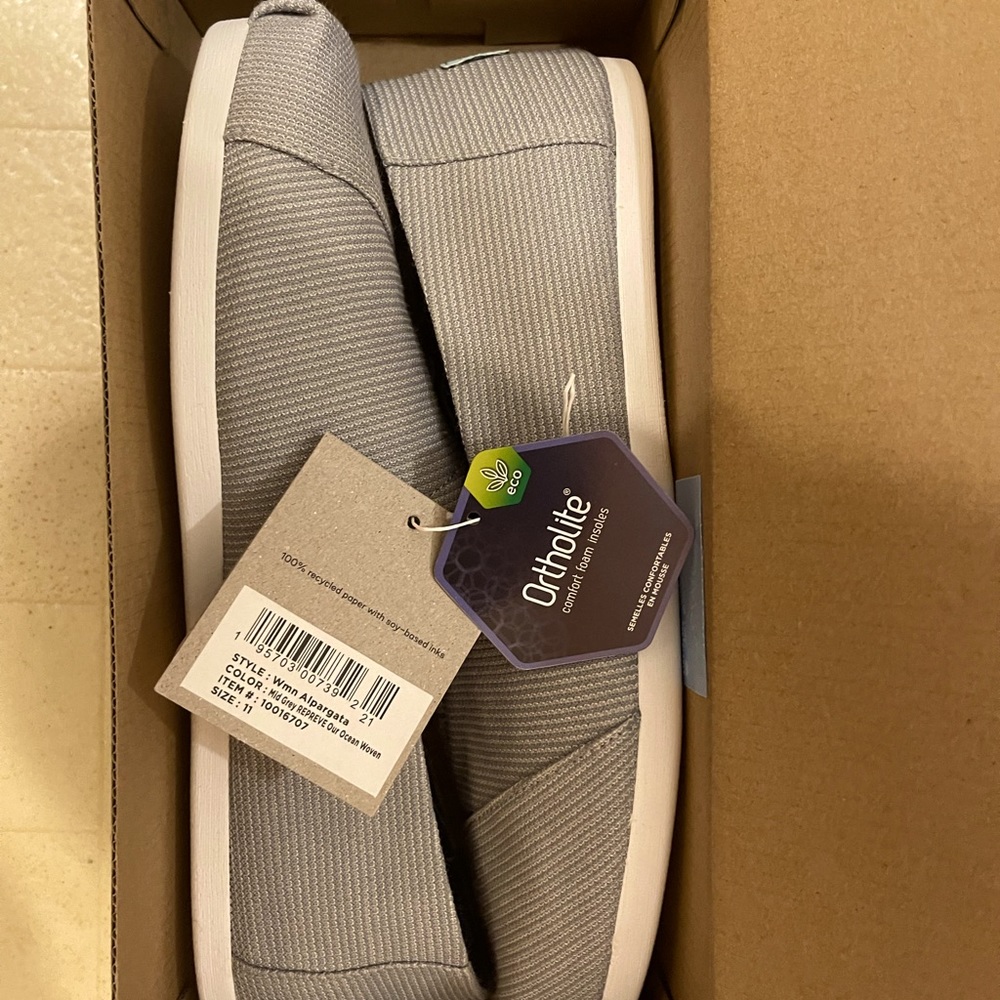 Brand new size 11 Tom’s
